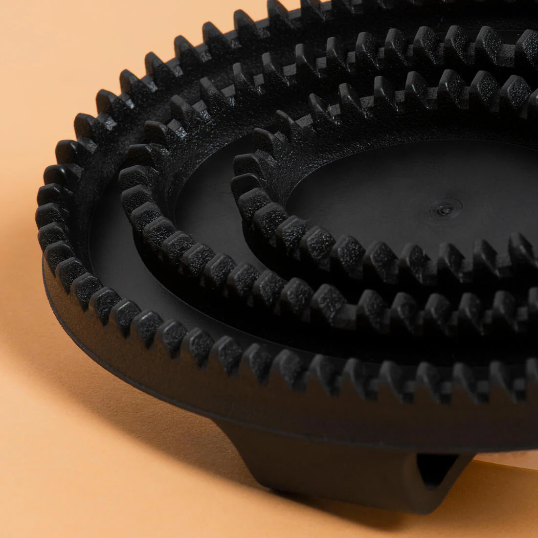 Almohaza flexible de equitación negra (pequeña) - Image 6