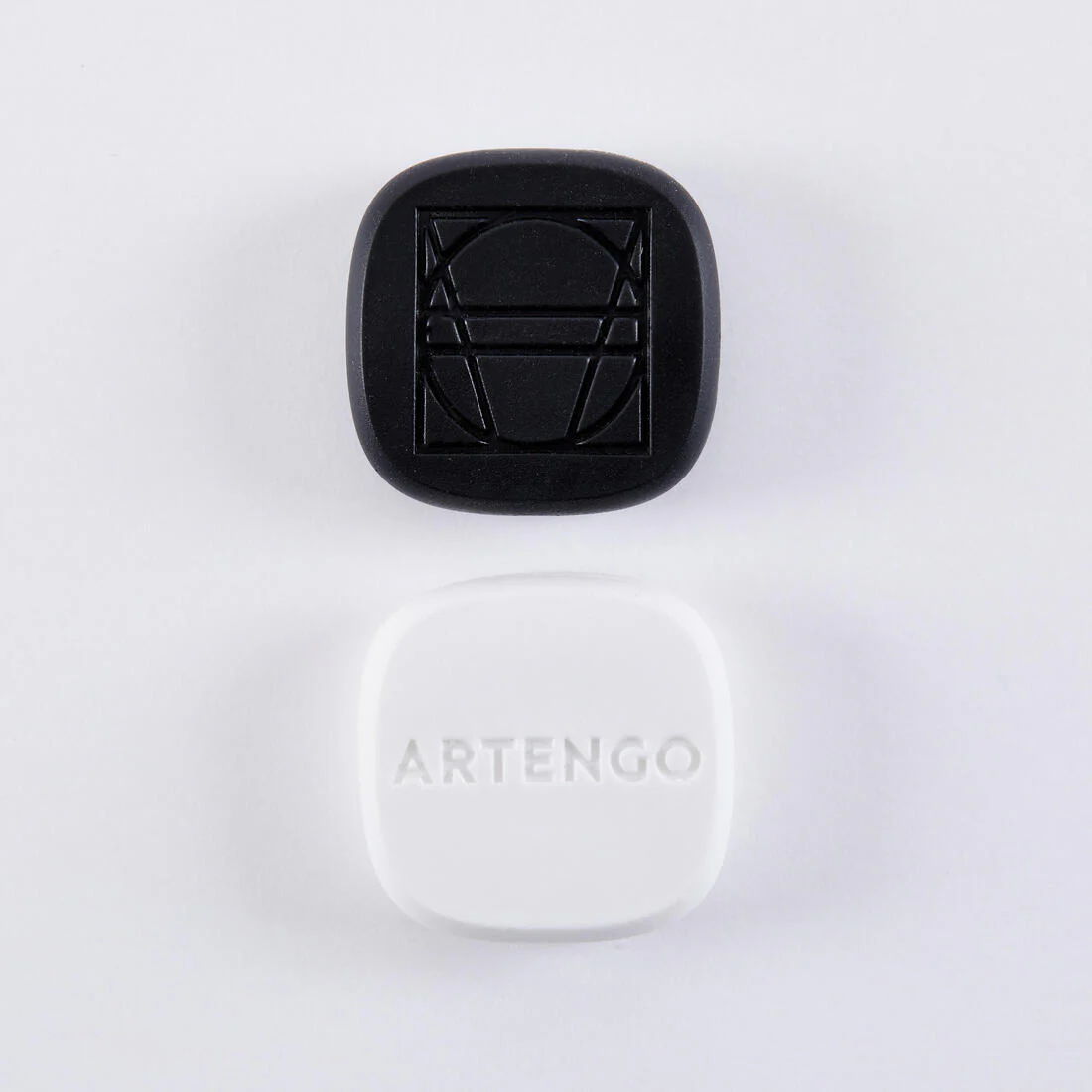 Antivibrador de tenis negro y blanco