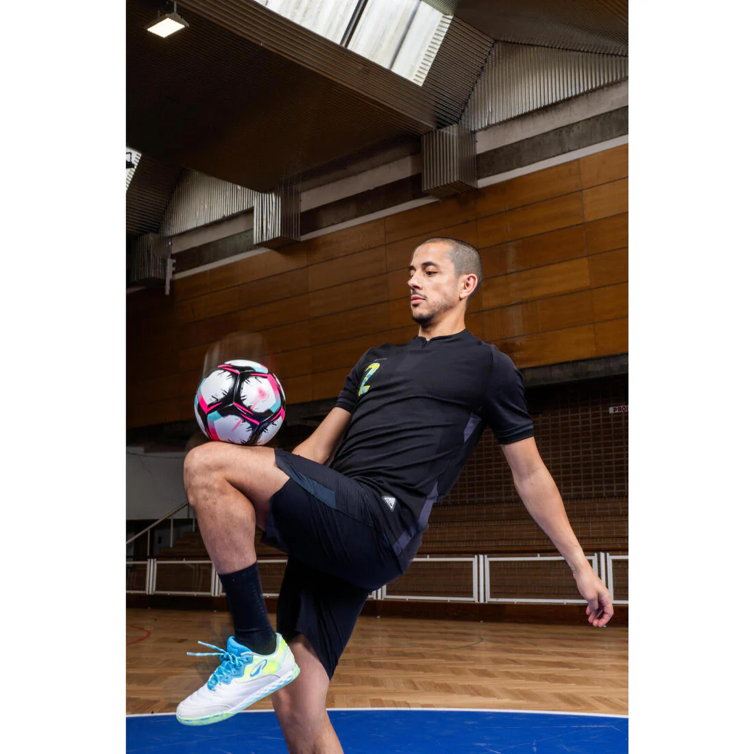 Balón de futbol sala talla 4 FIFA Quality Pro - Image 9