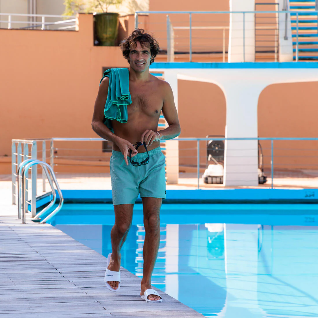 Bermuda de natación texturizado caqui para hombre 100 - Image 8