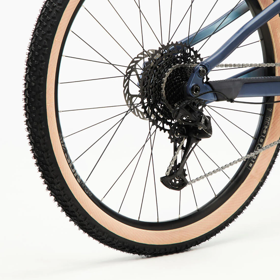 Bicicleta MTB de cross country con cuadro de aluminio azul Race 700 - Image 5