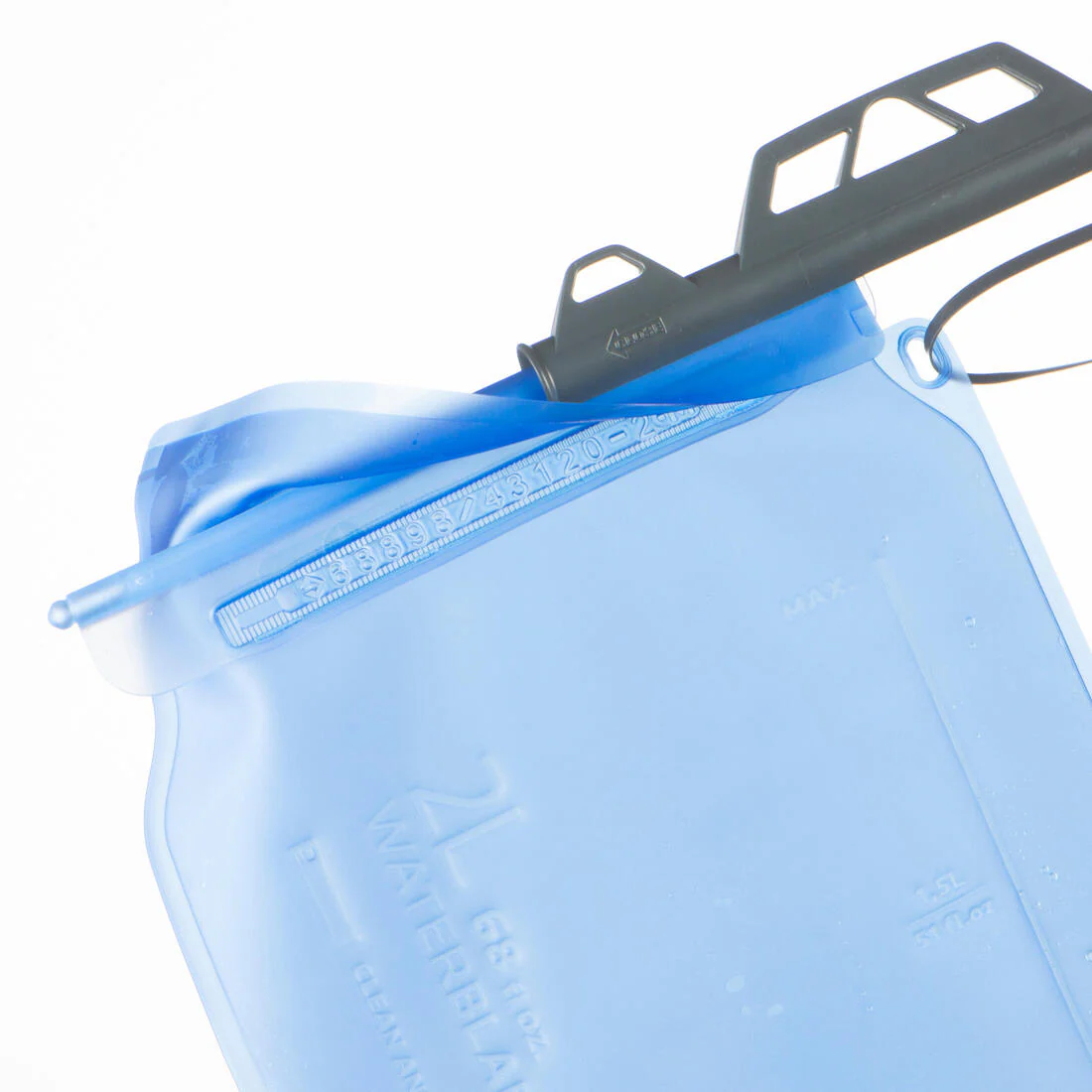 Bolsa de agua para MTB azul translúcida de 2 L - Image 6