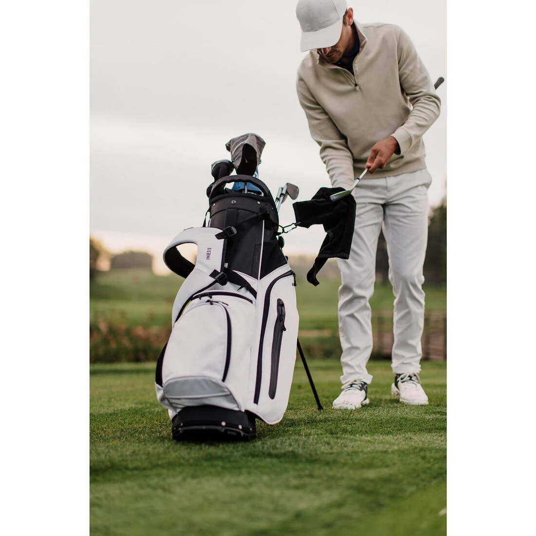 Bolsa de golf con tripié blanca Inesis Light - Image 26
