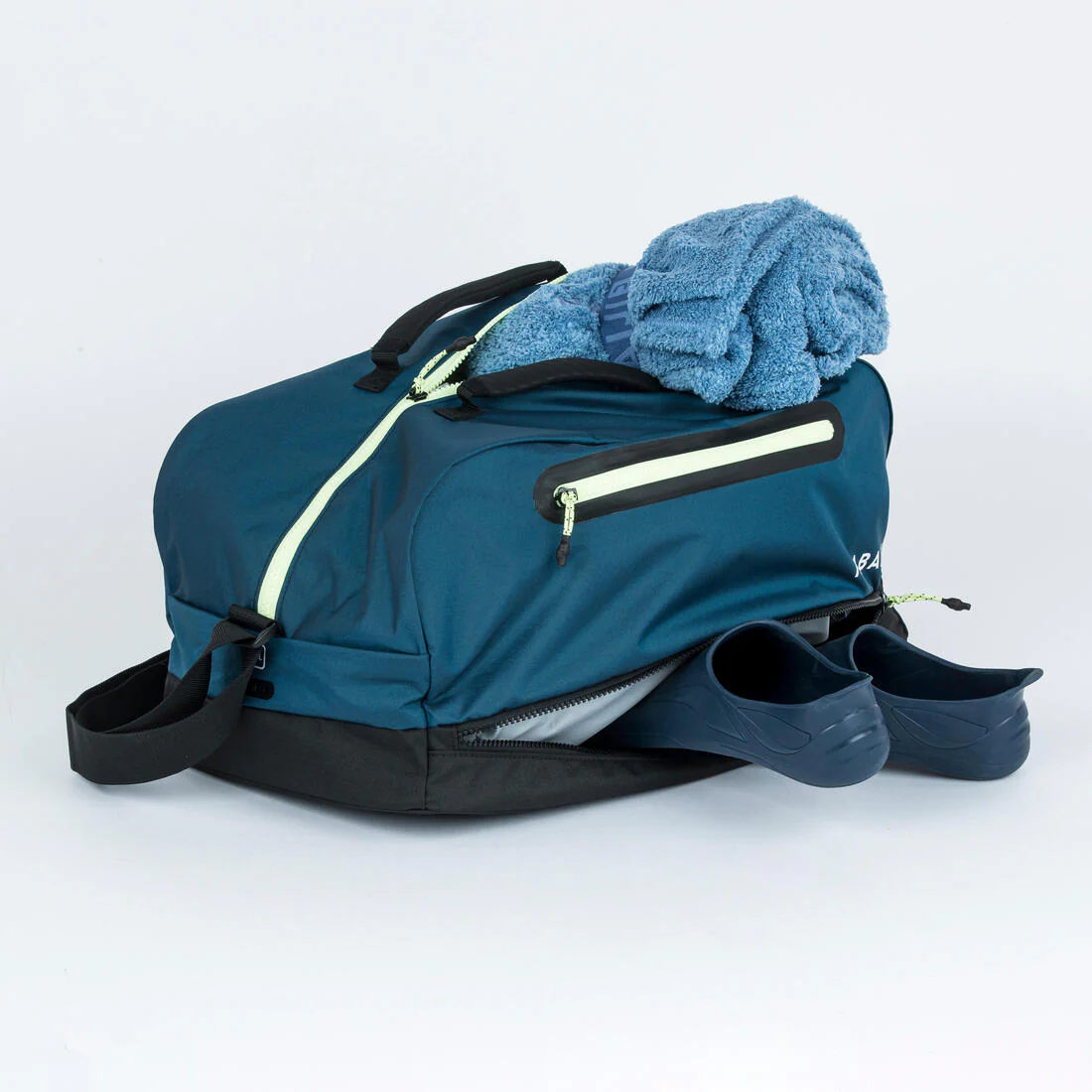 Bolsa de natación tipo duffle bag de 27 L gris con - Image 5