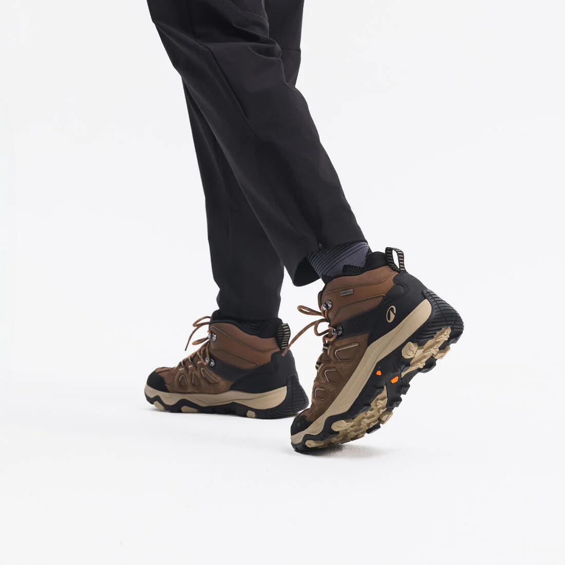 Botas de senderismo caña alta impermeables hombre, MH500 marrón - Image 4