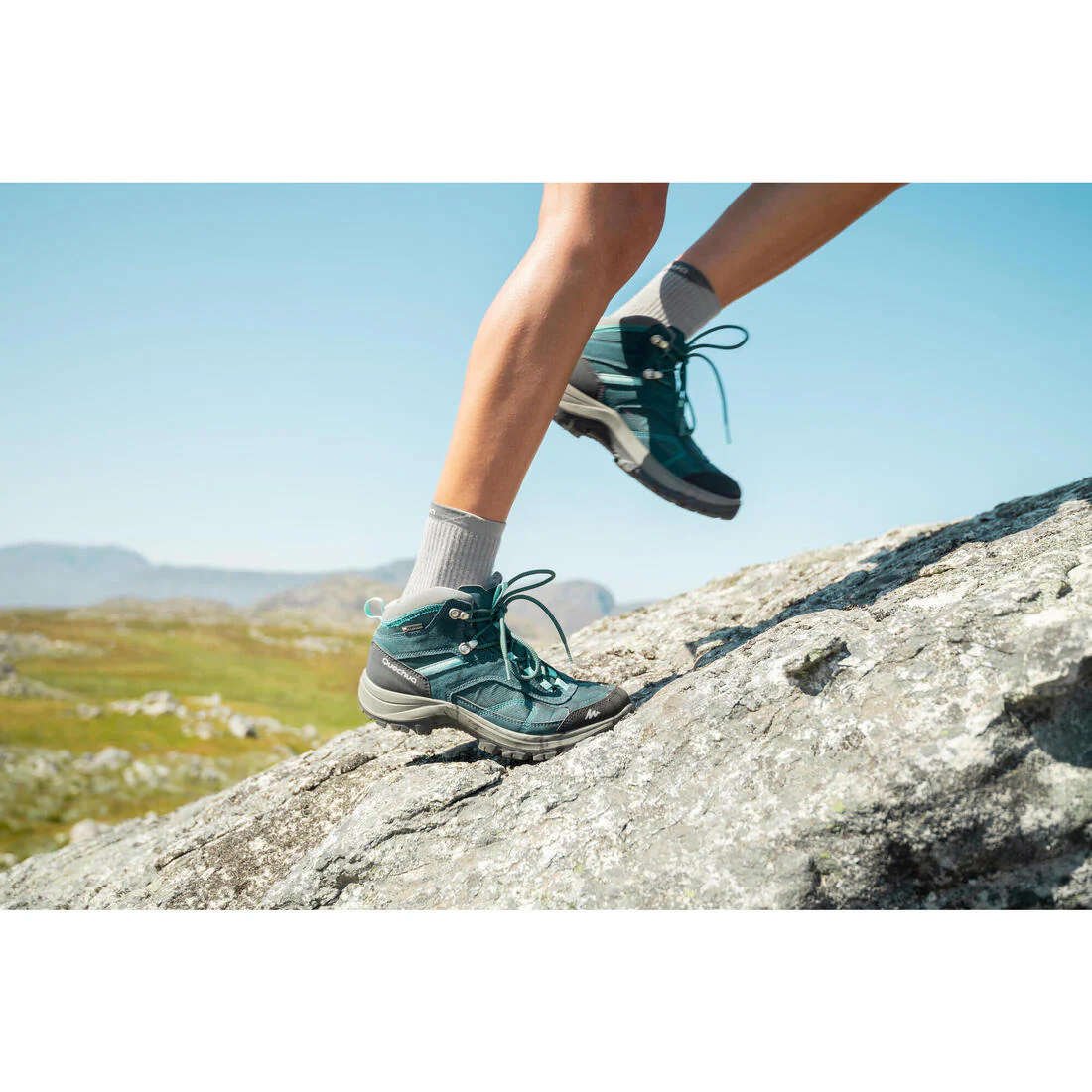 Botas de senderismo en montaña impermeables azul turquesa para mujer MH100 Mid - Image 19