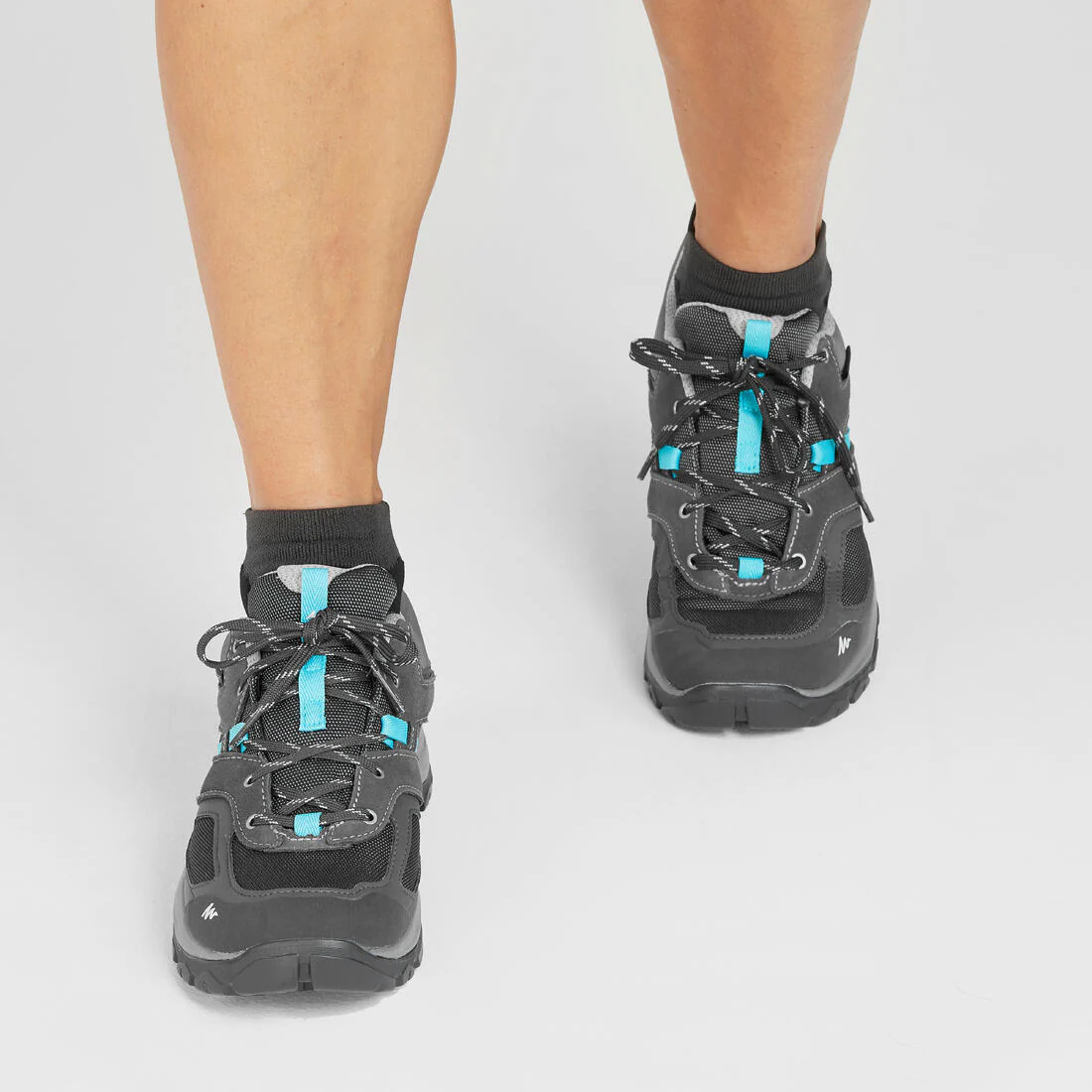 Botas impermeables de senderismo montaña grises/azules para mujer MH100 WTP - Image 5