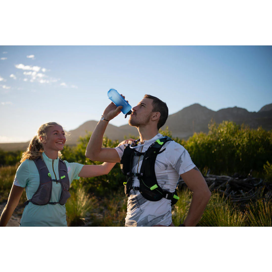 BOTELLA BLANDA PARA CARRERA EN MONTAÑA 500 ml AZUL - Image 10