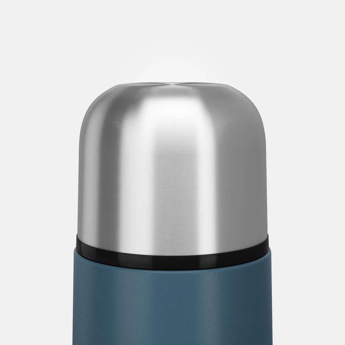 Botella isotérmica inox 0,7L con vaso para senderismo - Image 8