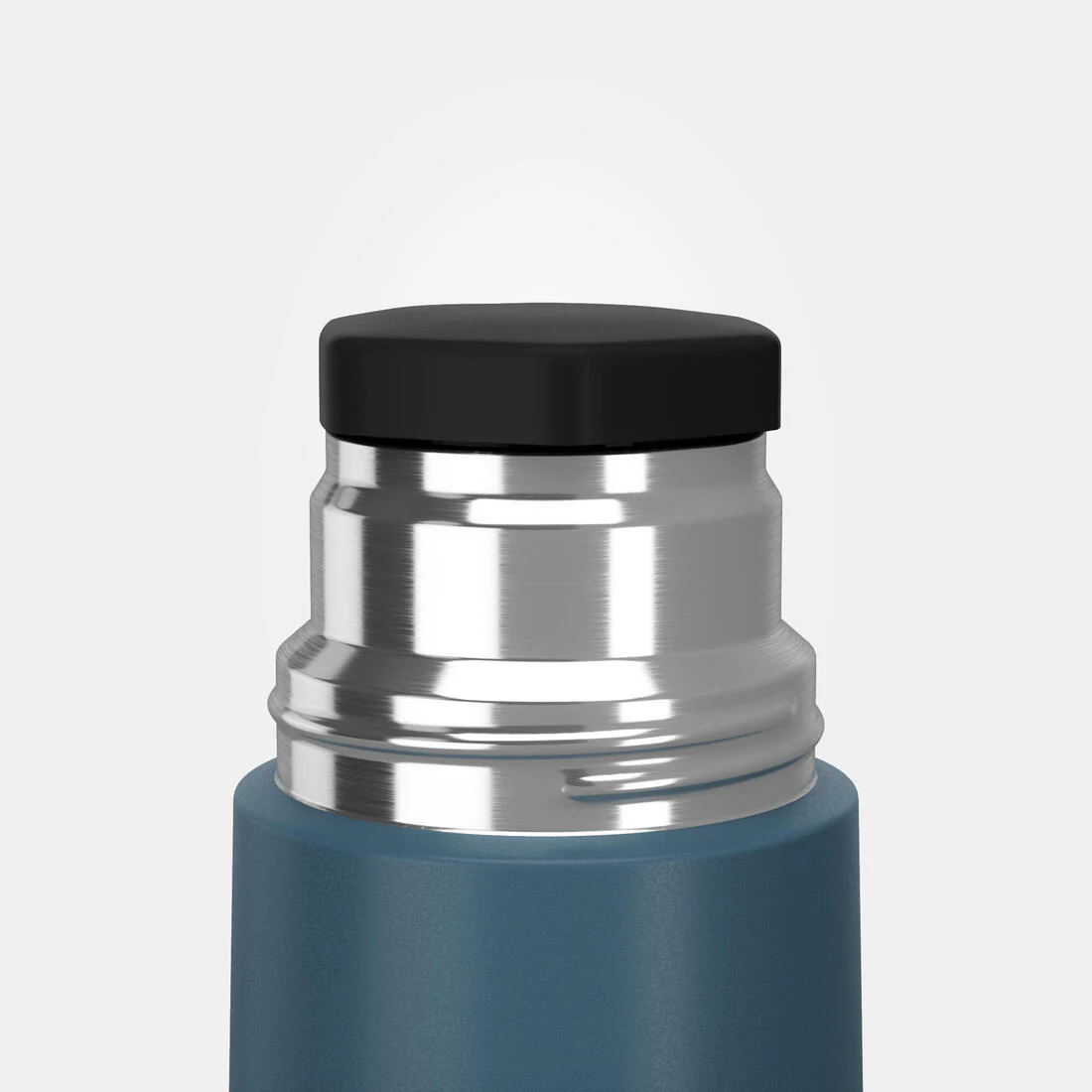 Botella isotérmica inox 0,7L con vaso para senderismo - Image 9