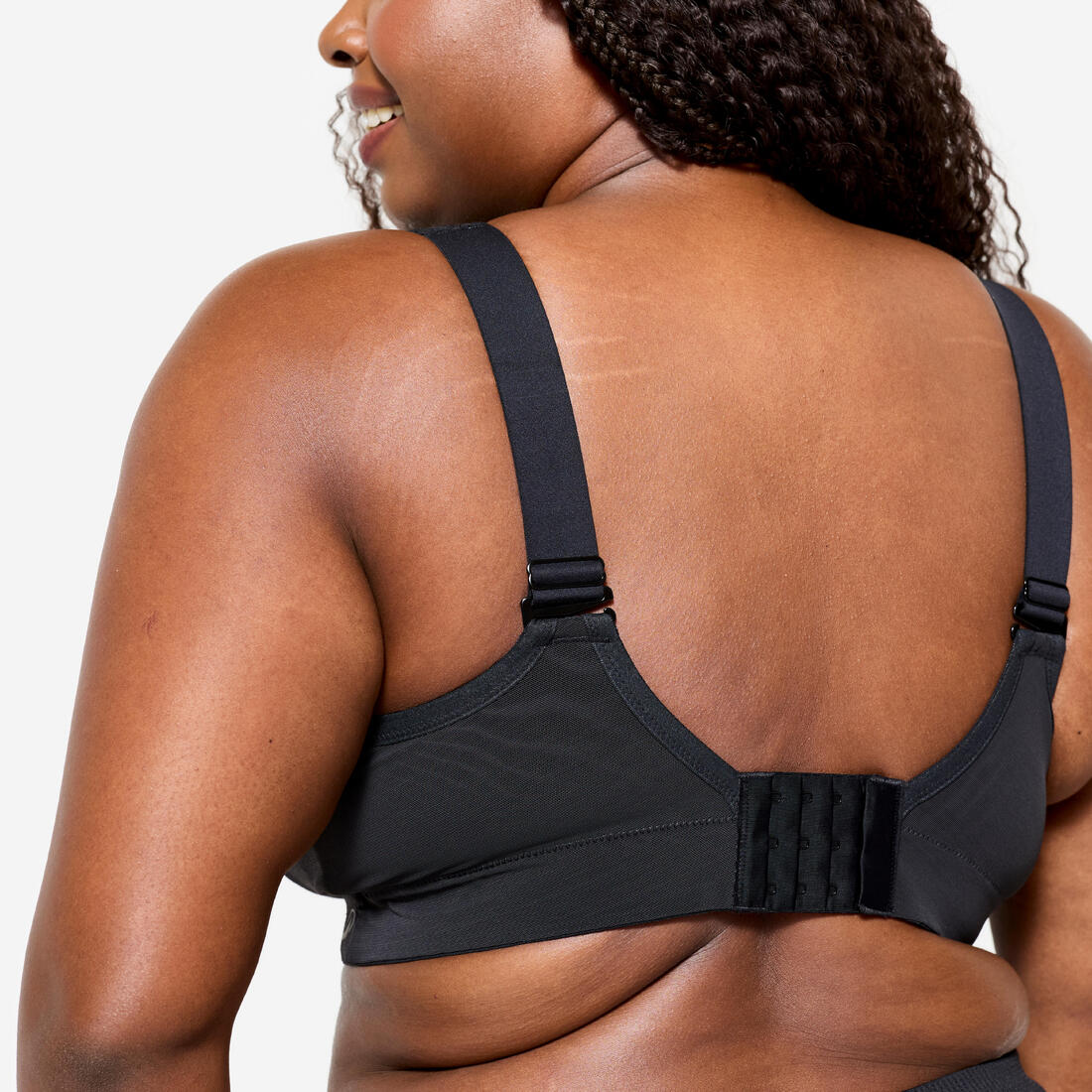 Brassiere de running de tirantes cruzables con copas E a H negro para mujer - Image 4