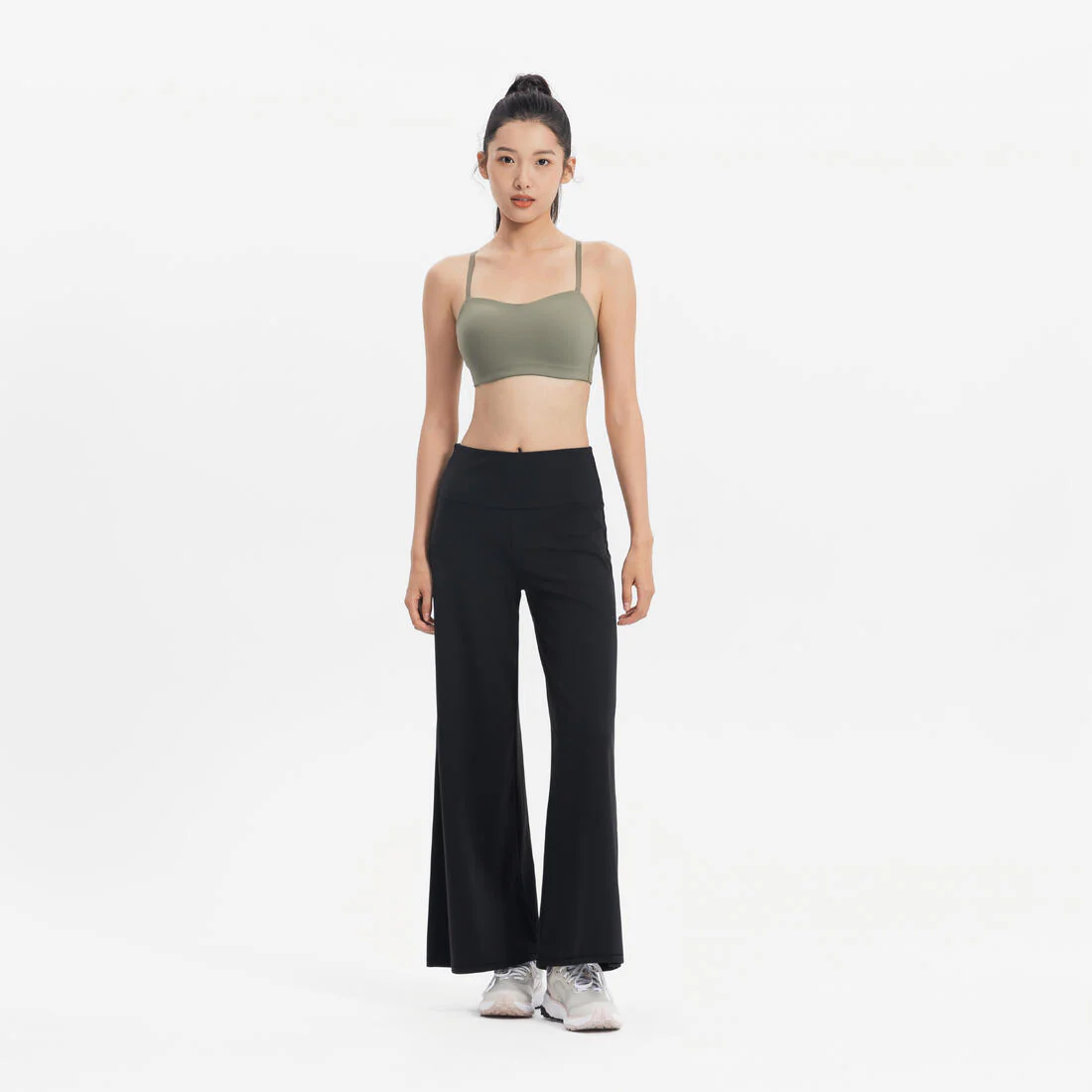 Brassiere deportivo de sujeción ligera con tirantes café y arcilla para mujer - Image 6