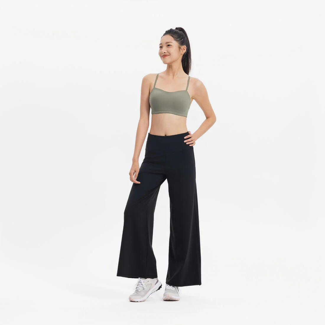 Brassiere deportivo de sujeción ligera con tirantes café y arcilla para mujer - Image 7