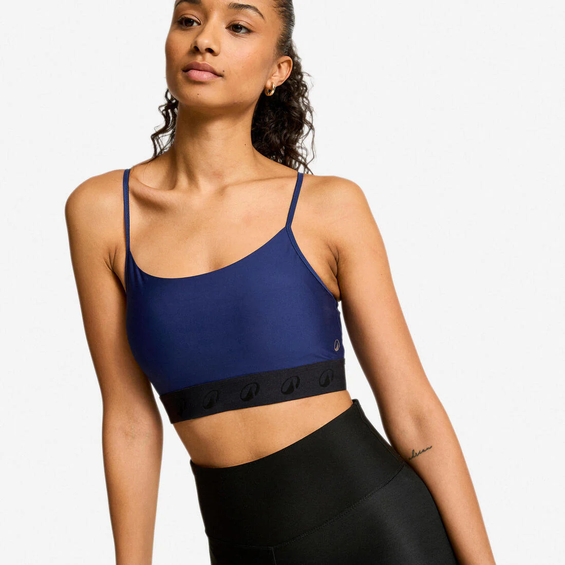 Brassiere-top de fitness con tirantes finos de sujeción ligera para mujer - Image 2