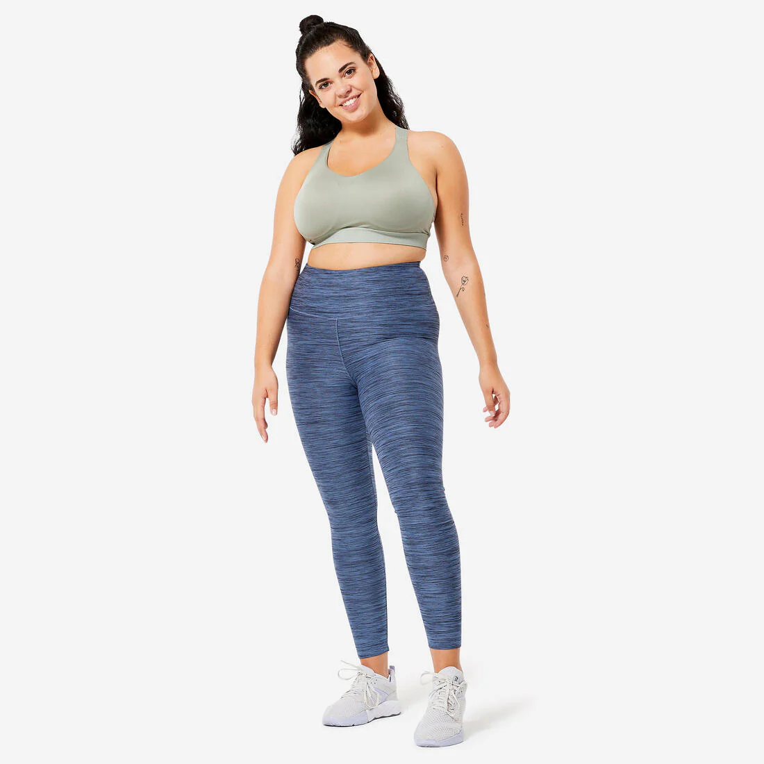 Brassiere-top de fitness de sujeción alta ajustable verde salvia para mujer - Image 4