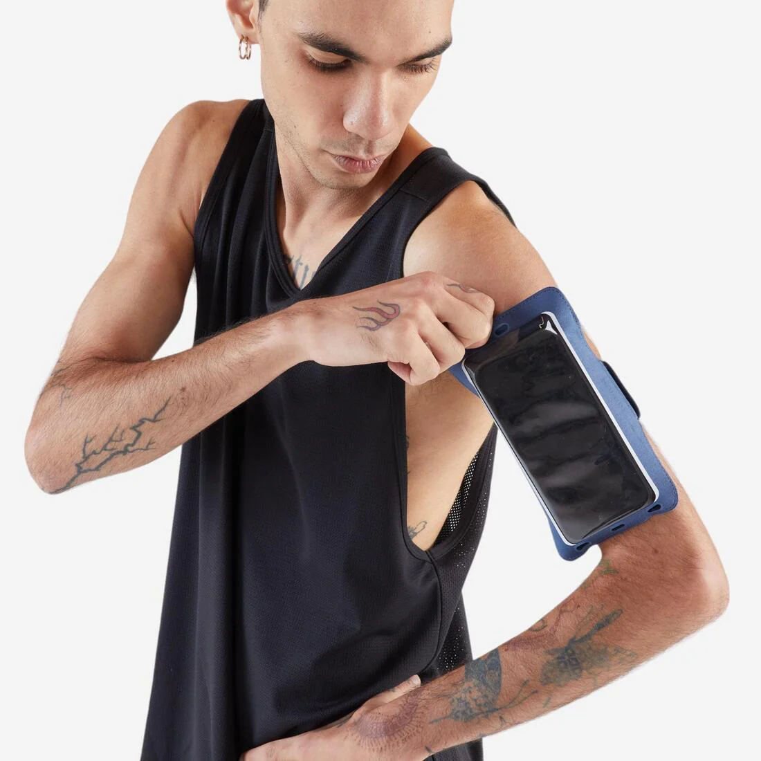 Brazalete de running para celular muy grande negro para hombre y mujer Kiprun - Image 16