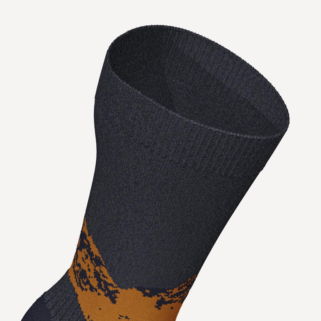 Calcetines de senderismo cálidos de altura media negros SH500 - Image 12