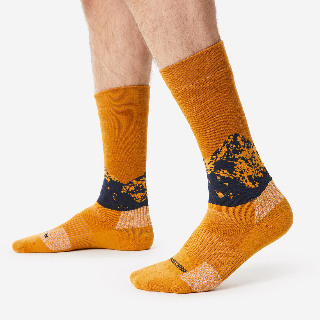 Calcetines de senderismo cálidos de altura media negros SH500 - Image 19