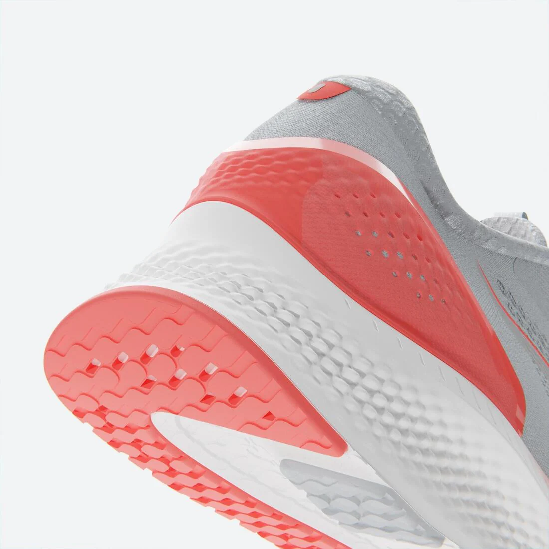 CALZADO RUNNING MUJER KIPRUN KS 500 2 GRIS Y ROJO CORAL - Image 4