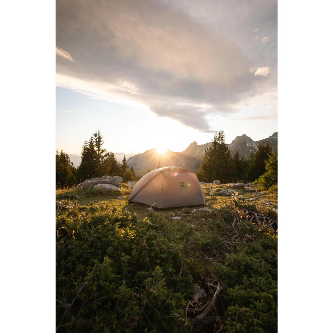 Casa de campaña tipo domo de trekking con autosujeción para 2 personas MT900 - Image 12