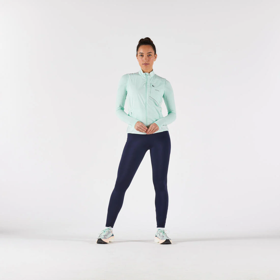 Chaleco rompevientos de running Mujer - KIPRUN Run Wind 500 - Image 2