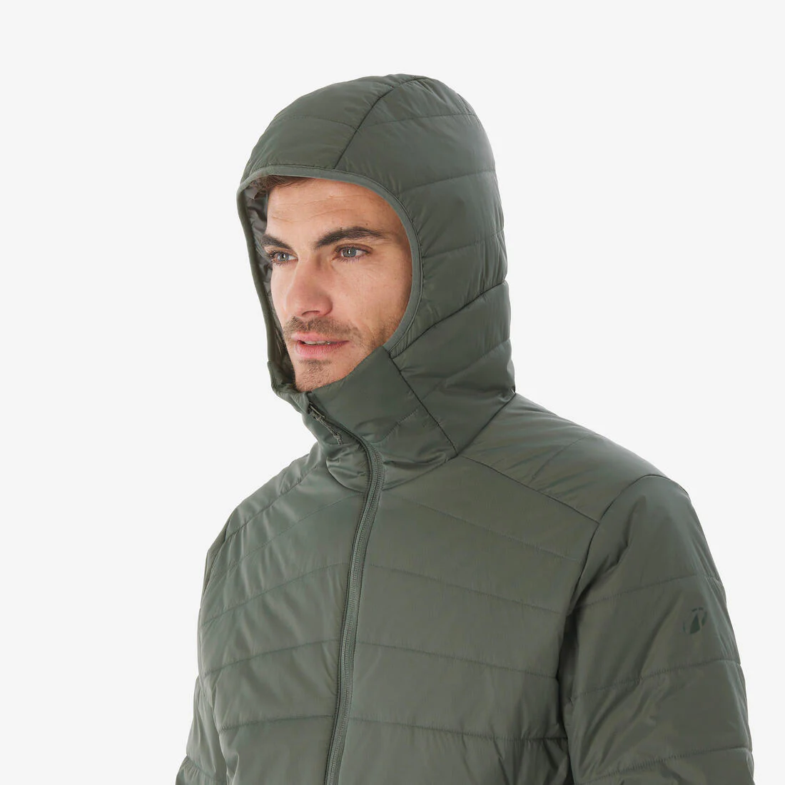 Chamarra acolchada de trekking sintética con capucha hombre, MT100 - 5 °C - Image 16