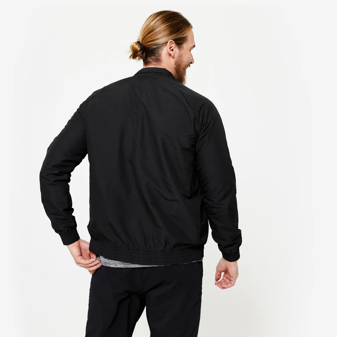 Chamarra de fitness transpirable estándar negra para hombre - Image 6