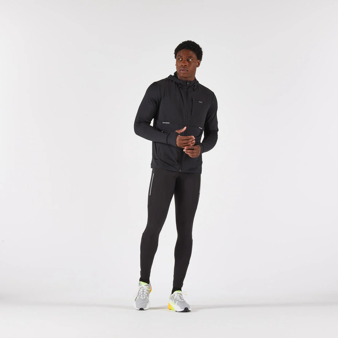 Chamarra de running cálida negra para hombre Kiprun Run 100 Warm - Image 3