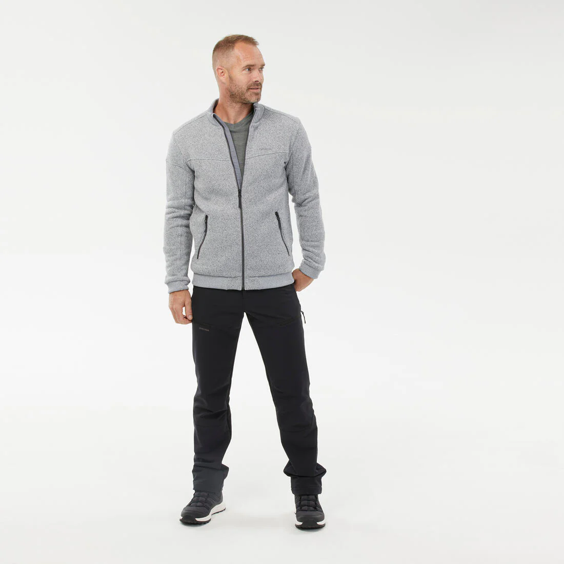Chamarra de senderismo cálida de forro polar para hombre SH100 - Image 4
