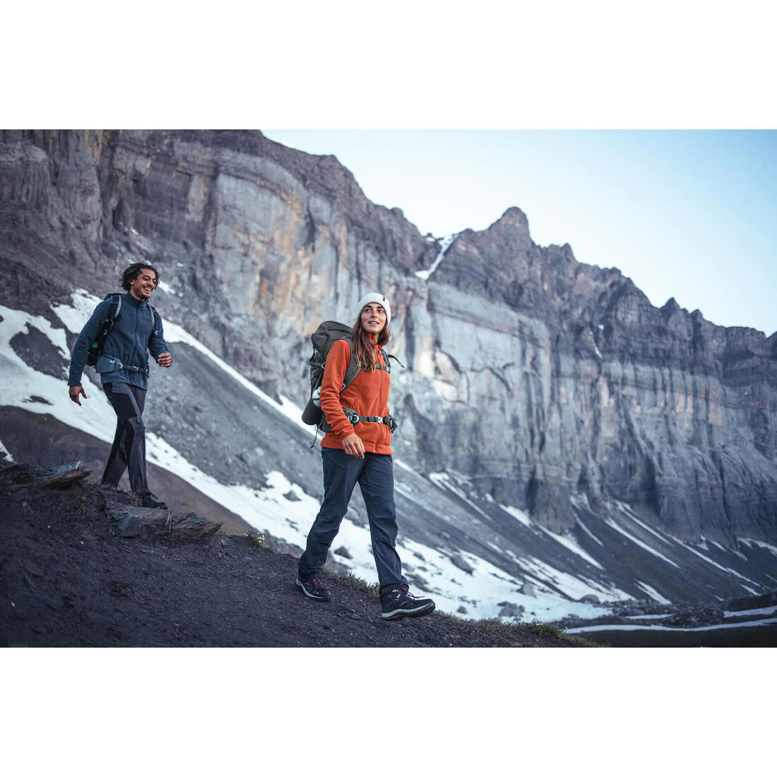 Chamarra de senderismo en montaña de forro polar negra para mujer MH100 - Image 21
