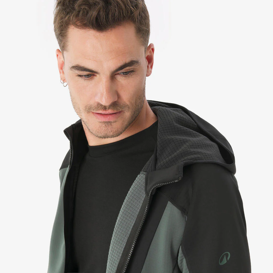 Chamarra de senderismo en montaña de forro polar para hombre MH500 - Image 11