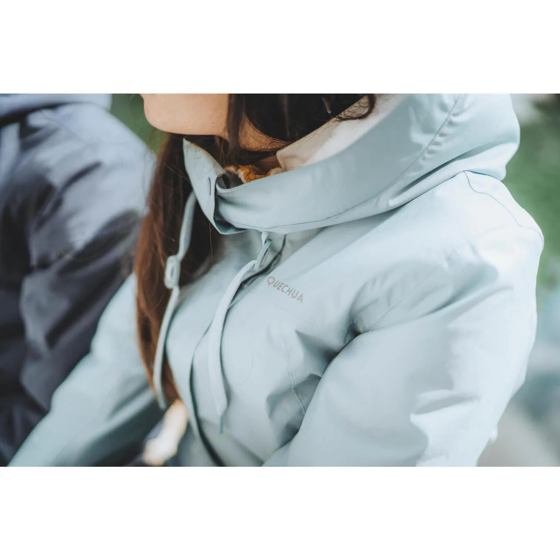 Chamarra de senderismo impermeable hasta -10 °C negra para mujer NH500 - Image 22