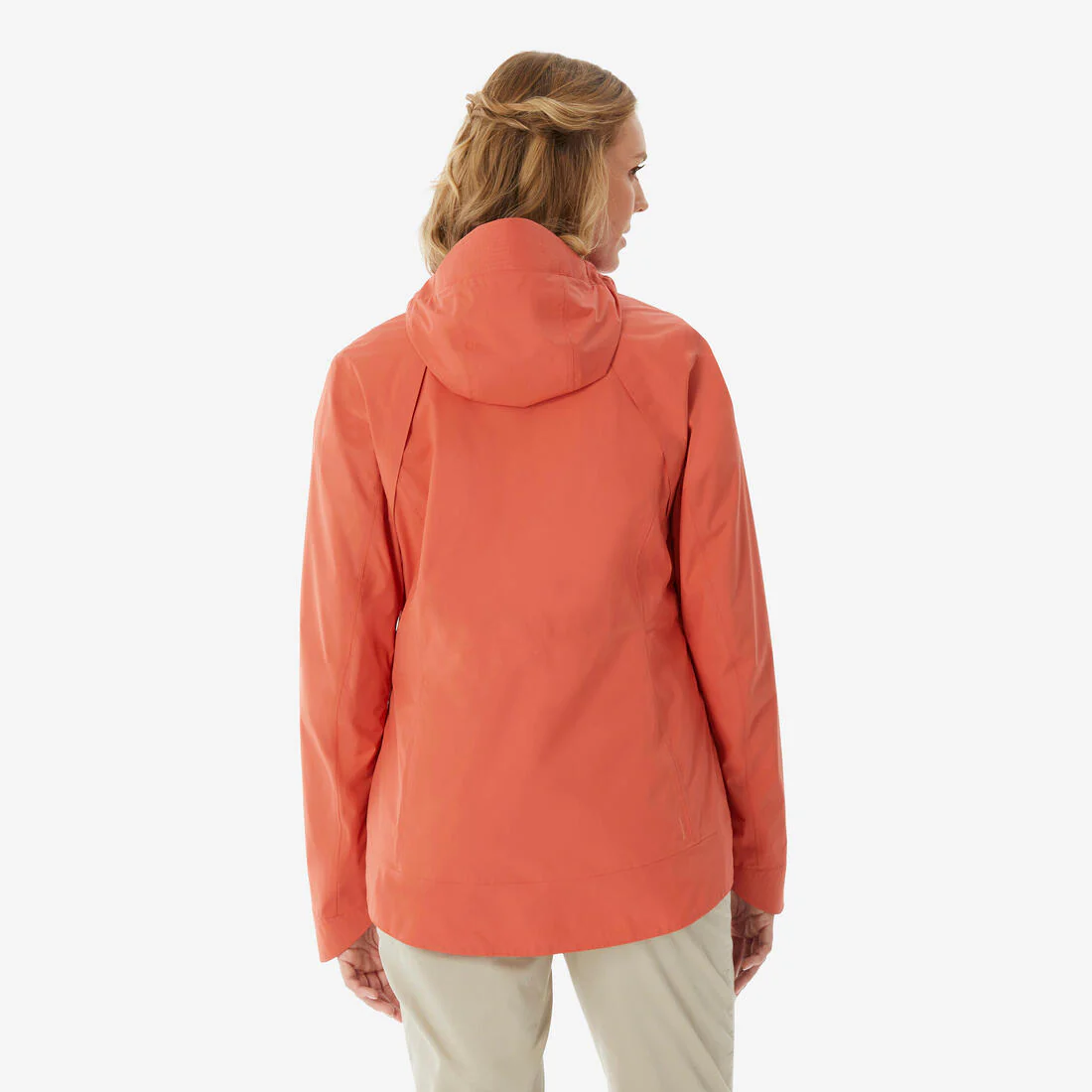 Chamarra de senderismo impermeable negra para mujer NH500 - Image 15