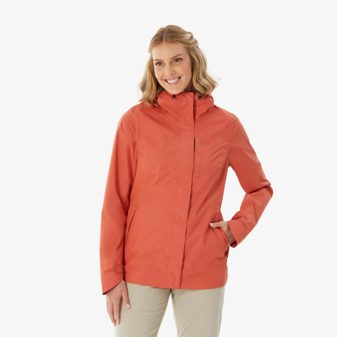 Chamarra de senderismo impermeable negra para mujer NH500 - Image 4