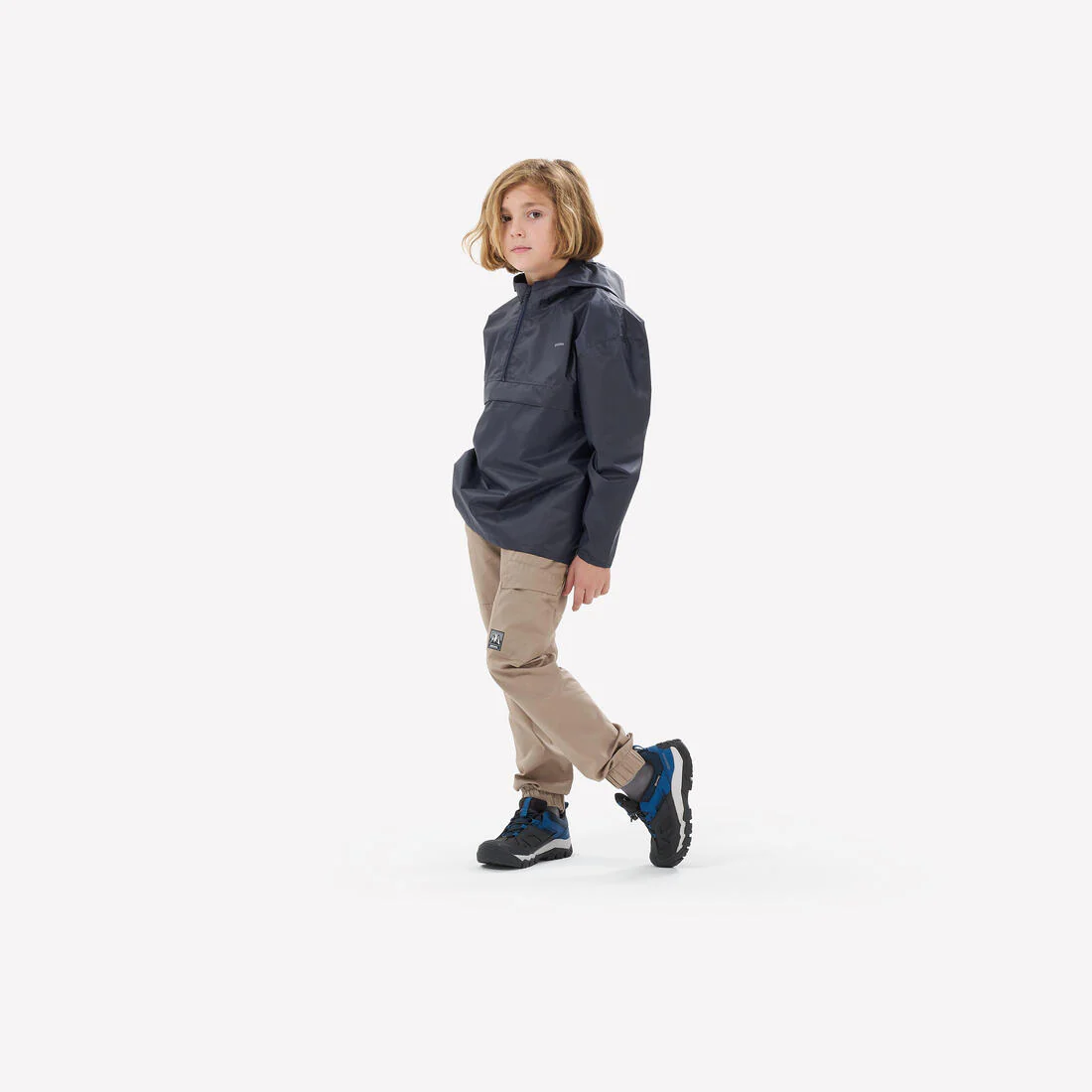 Chamarra de senderismo impermeable negra para niños de 7 a 15 años MH100 - Image 2