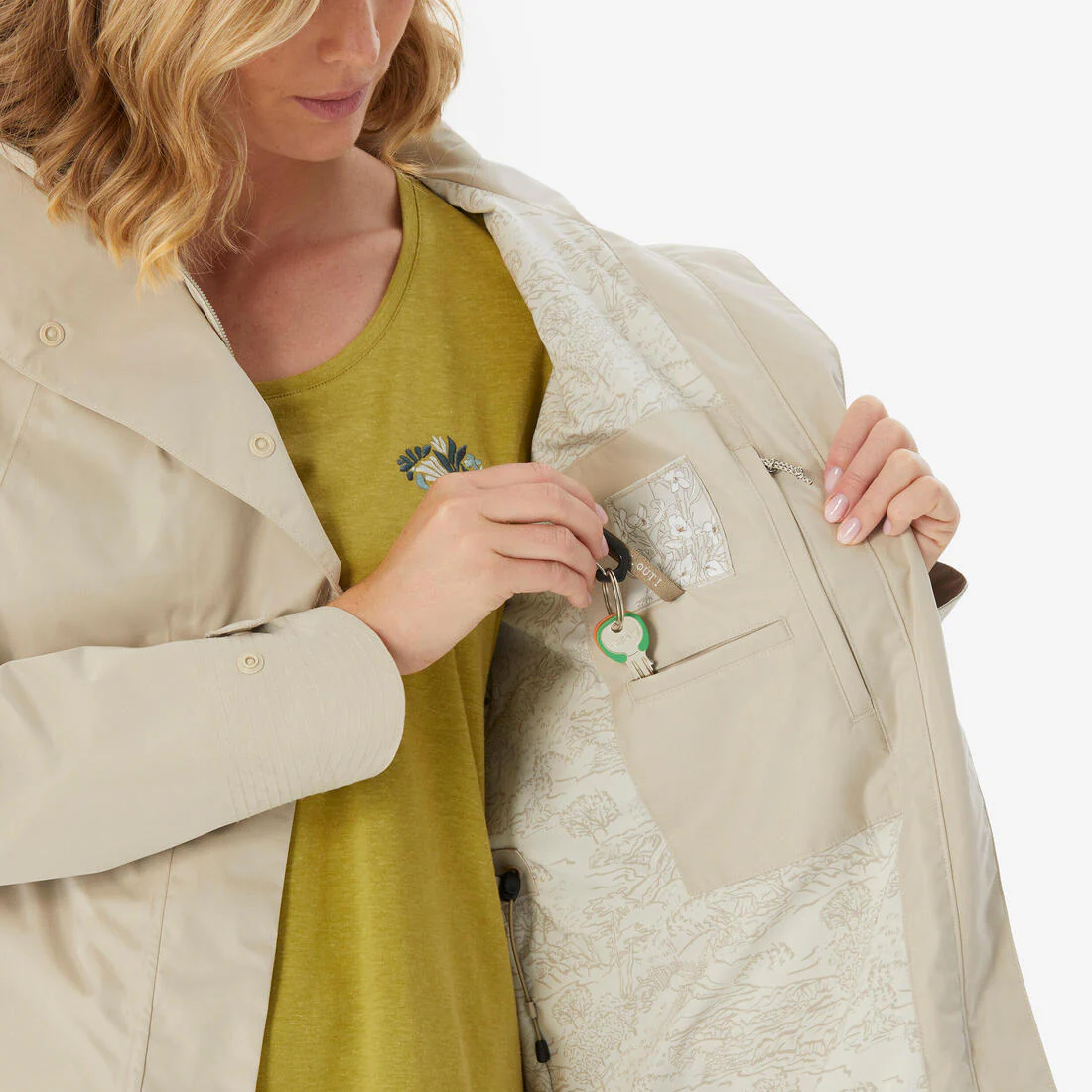 Chamarra de senderismo larga e impermeable beige para mujer NH500 - Image 8