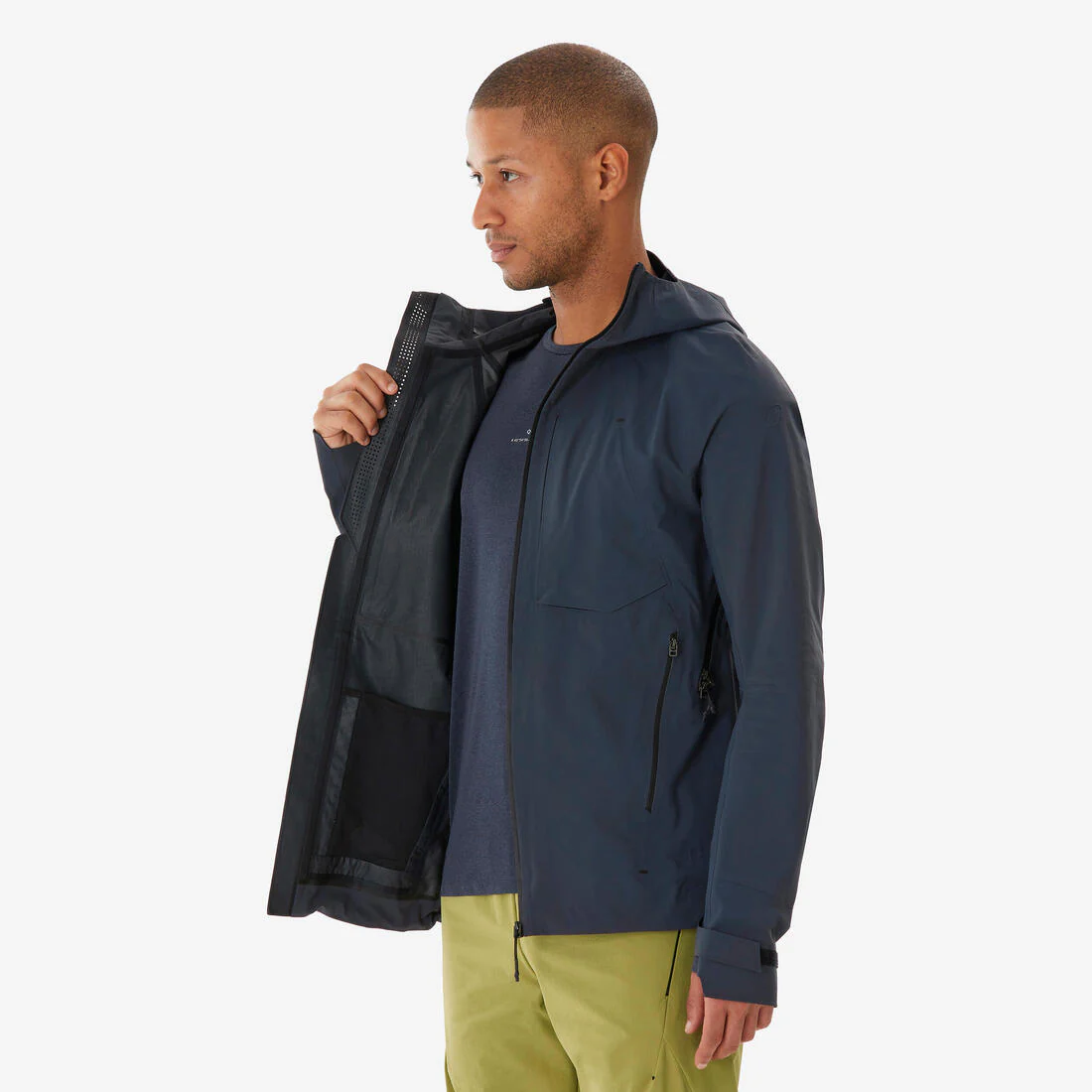 Chamarra de senderismo ligera e impermeable gris para hombre MH900 - Image 11