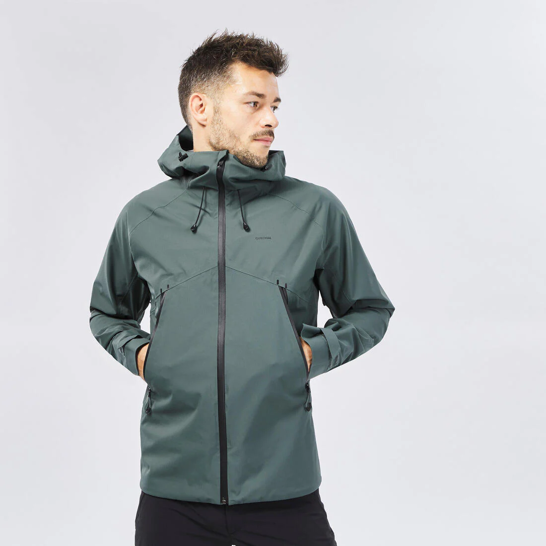 Chamarra de senderismo ligera e impermeable para hombre MH500 - Image 14