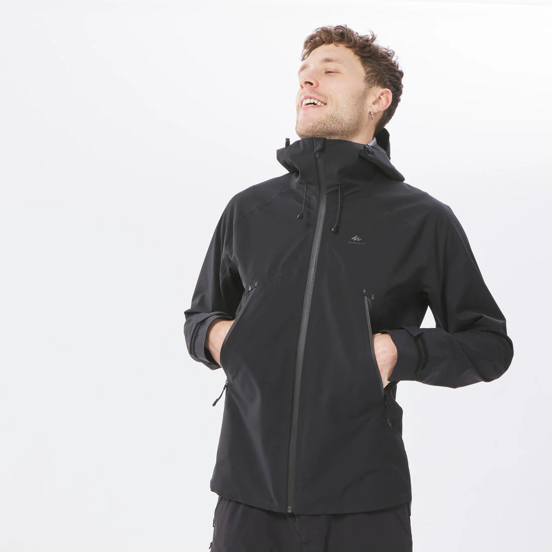 Chamarra de senderismo ligera e impermeable para hombre MH500 - Image 16