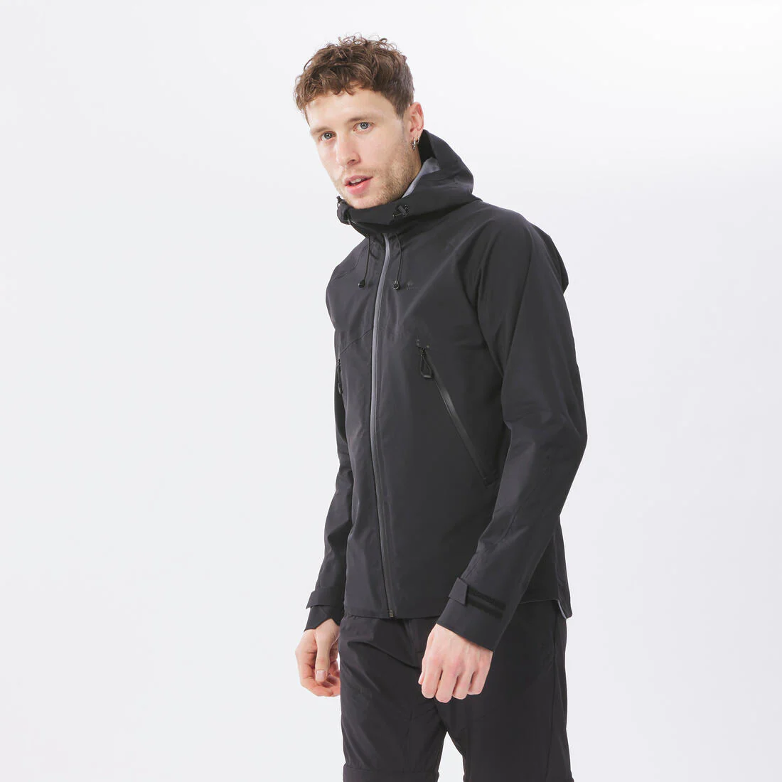 Chamarra de senderismo ligera e impermeable para hombre MH500 - Image 2