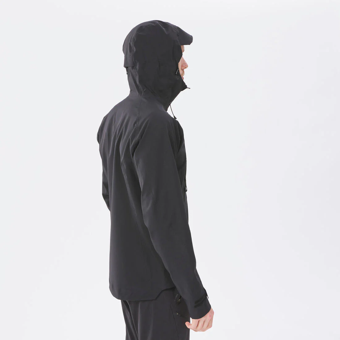 Chamarra de senderismo ligera e impermeable para hombre MH500 - Image 4