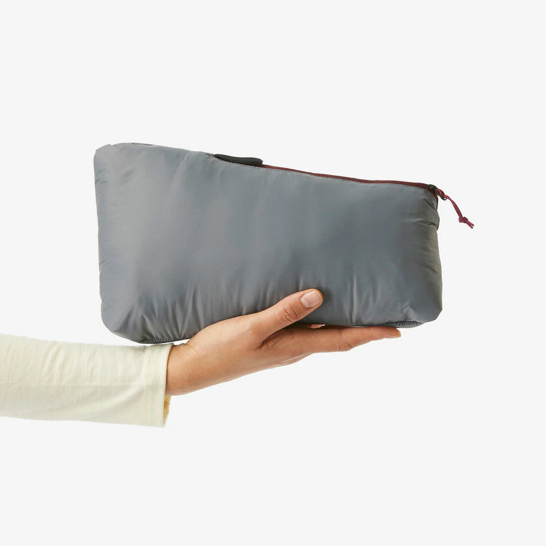 Chamarra de trekking con capucha de plumón hasta -5 °C para mujer MT100 - Image 10