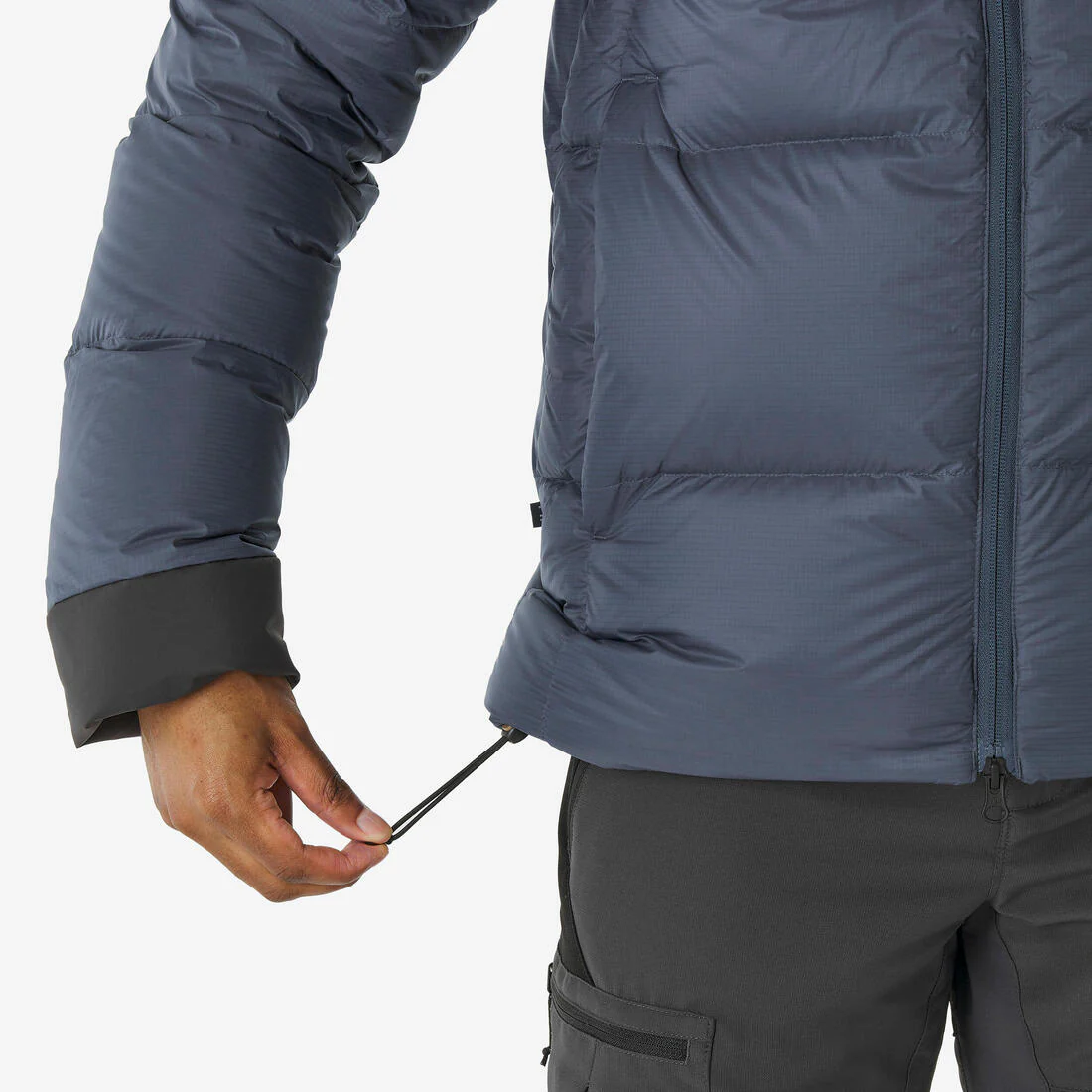 Chamarra de trekking de plumón con capucha hasta -20 °C gris para hombre MT900 - Image 6
