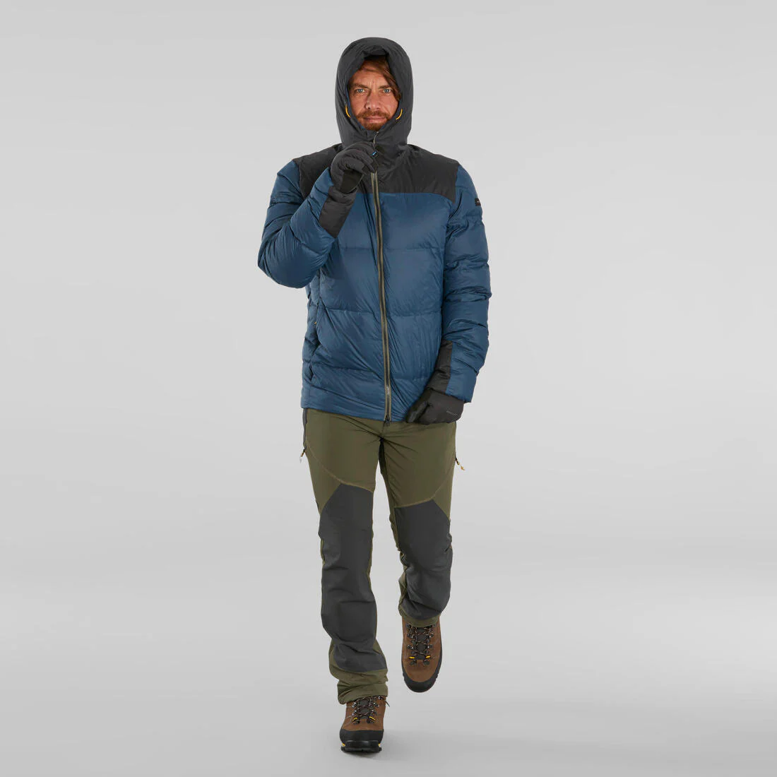 Chamarra de trekking en montaña acolchada con capucha para hombre -18 °C MT900 - Image 3