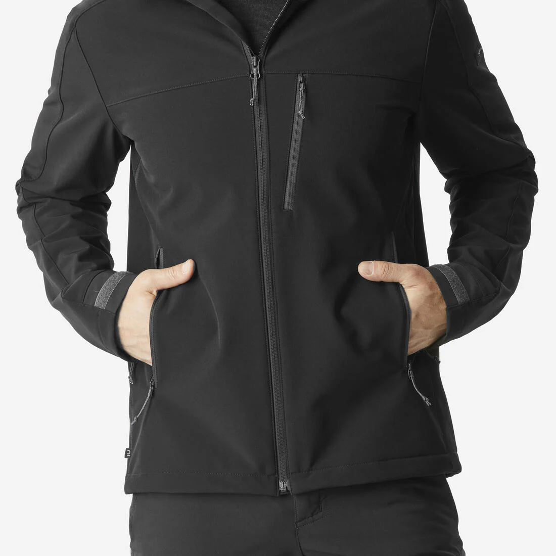 Chamarra de trekking rompevientos negra para hombre Softshell MT500 - Image 6
