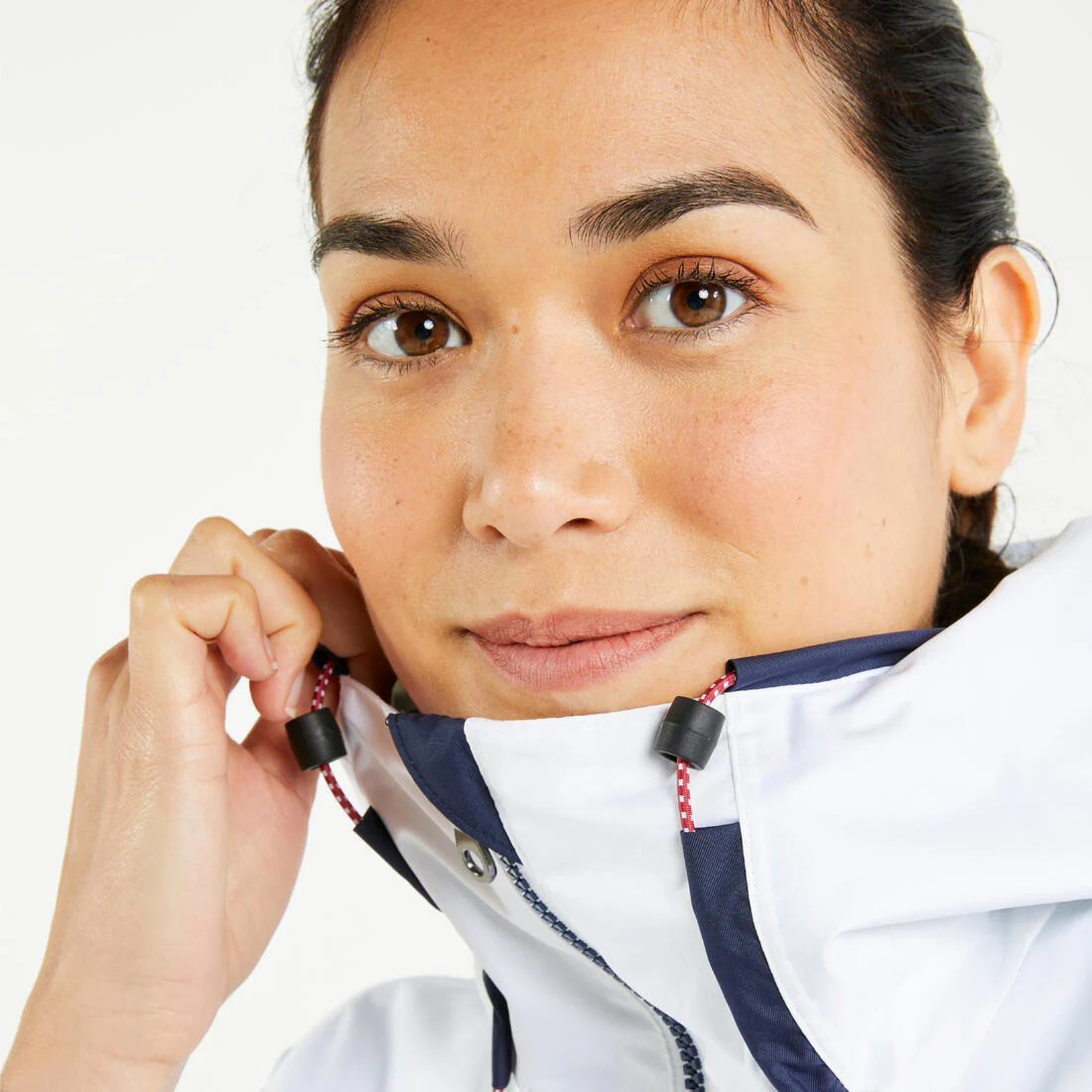Chamarra de vela impermeable para lluvia gris con para mujer Sailing 100 - Image 17