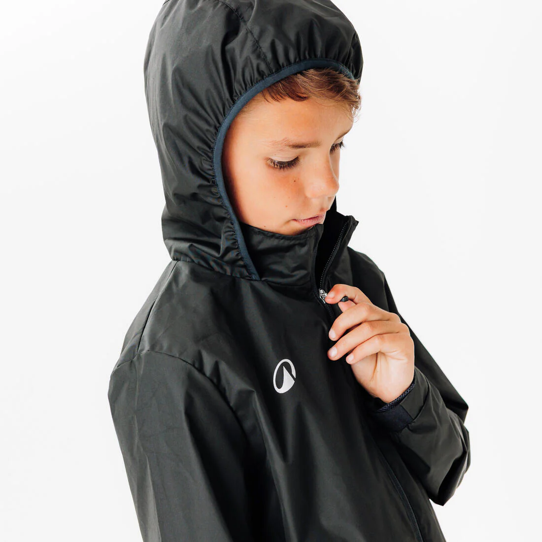 Chamarra impermeable de futbol negra Viralto Club - Image 7