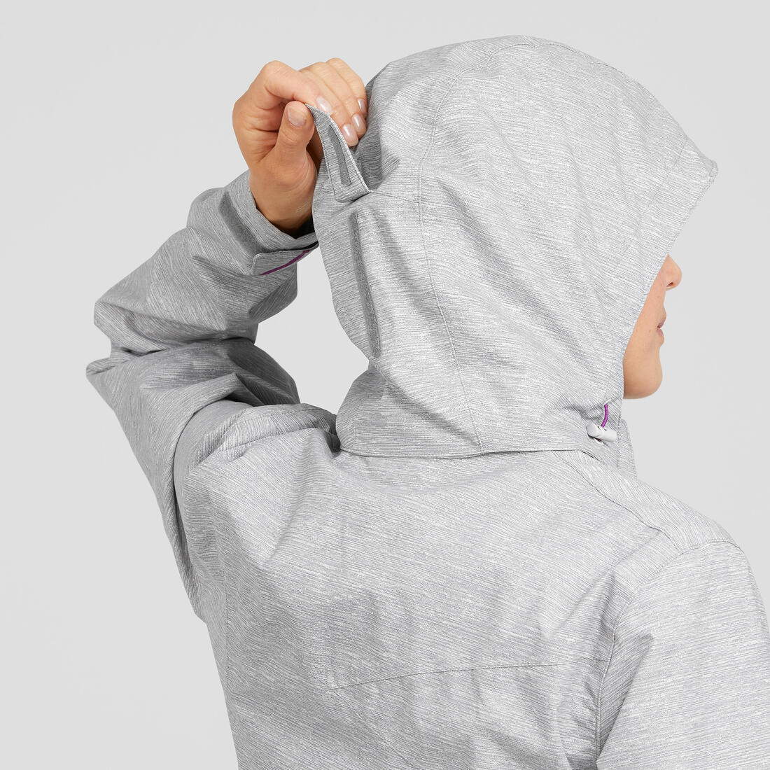 Chamarra ligera impermeable de senderismo en montaña para mujer MH100 - Image 14