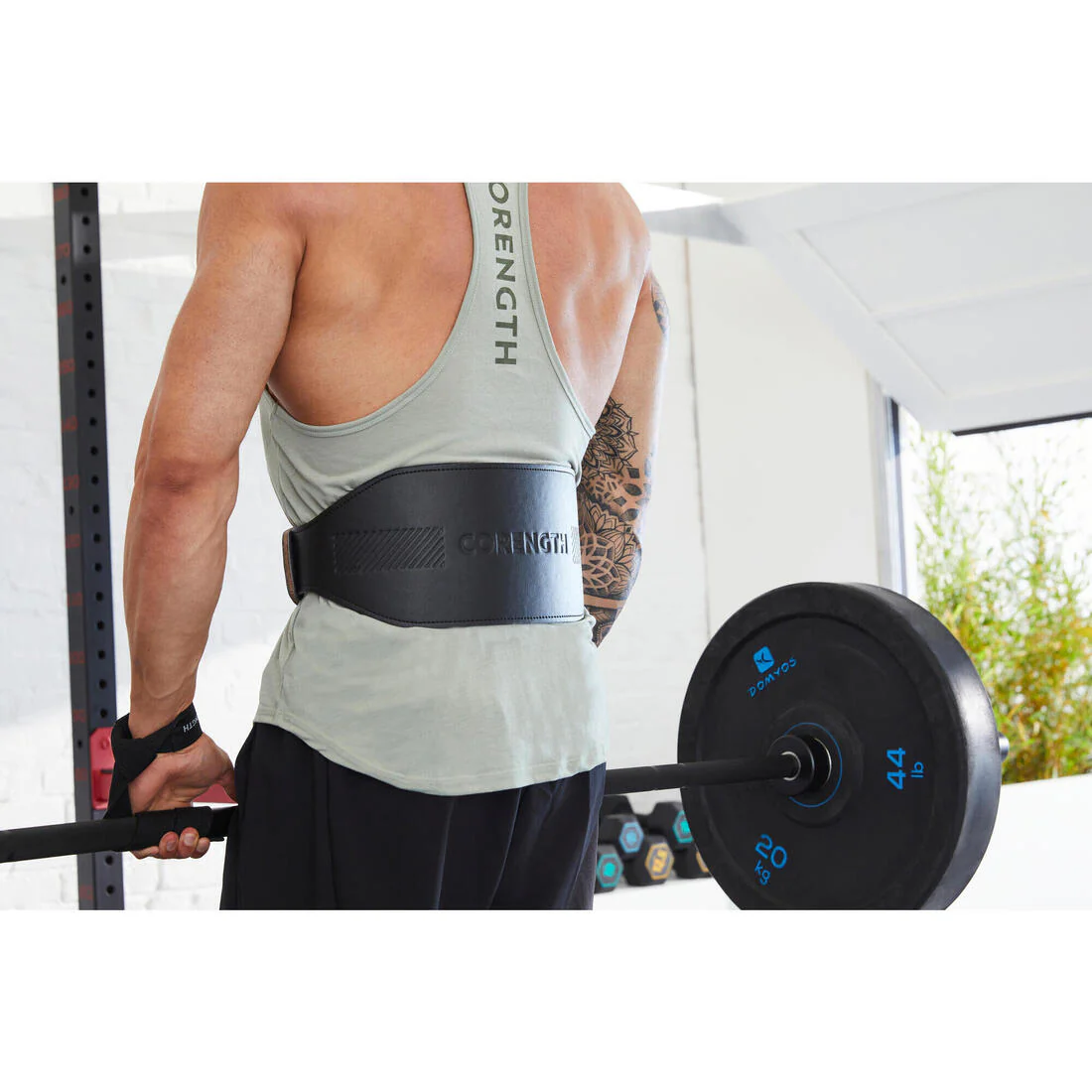 Cinturón lumbar de musculación de piel negro - Image 5