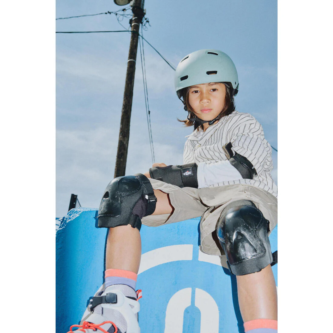 Conjunto 3x2 protecciones roller patinete skate niños PLAY - Image 59